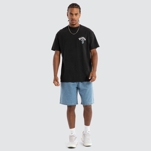 model wears Skull LA Box Fit Tee Pigment Black T-Shirts Black - image 3