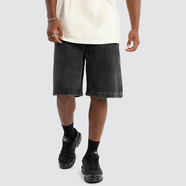 model wears Bull Denim 91 Short Washed Black Shorts Black - image 1
