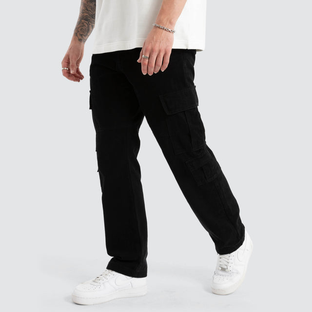 model wears Utility Cargo Pant Black Pants Black - image 4