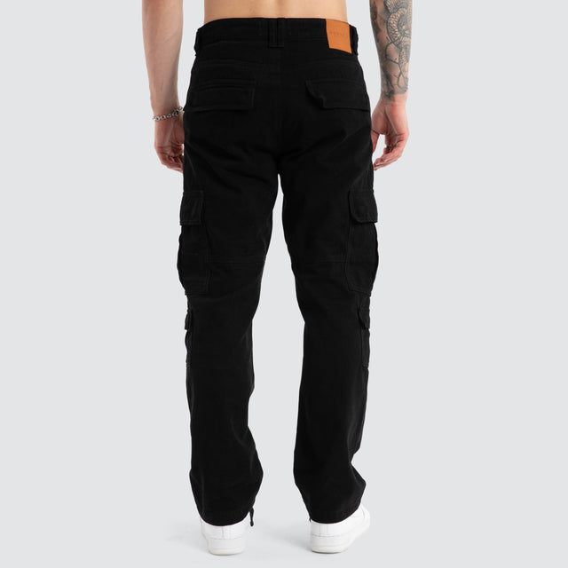model wears Utility Cargo Pant Black Pants Black - image 7