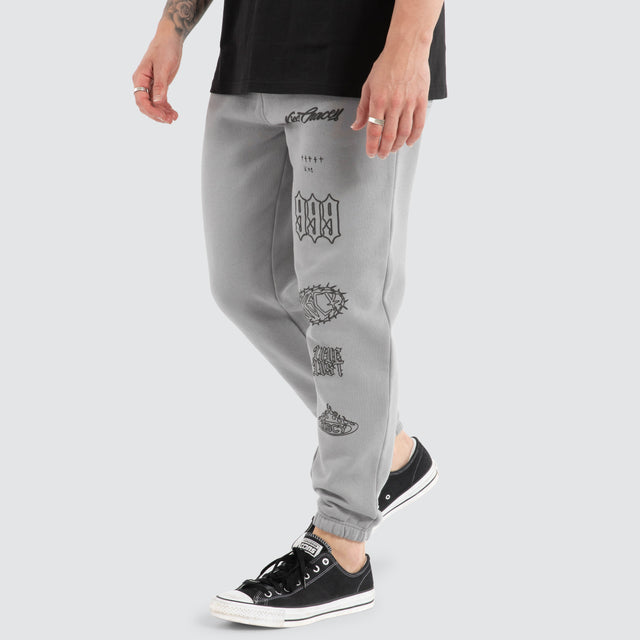 model wears Unthought Heavy Trackpant Ultimate Grey Trackpants Grey - image 3