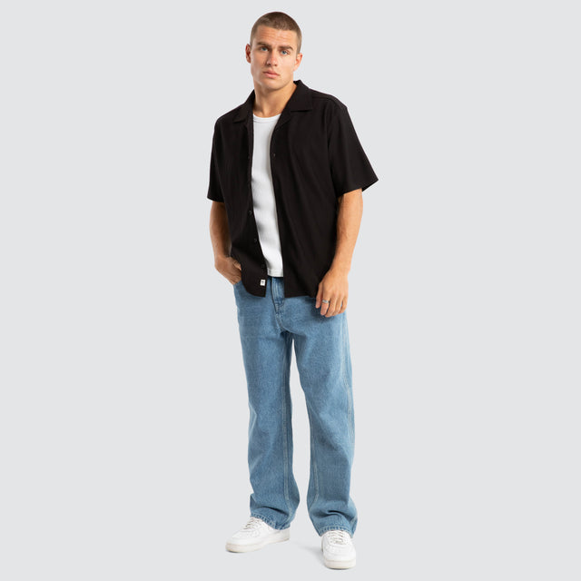 model wears Baroque Cropped Resort Shirt Black Short Sleeve Shirts Black - image 2