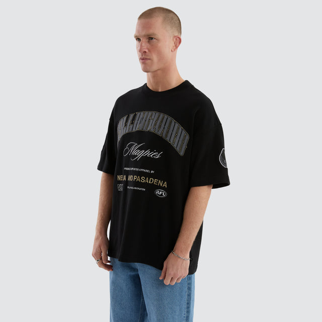 model wears Collingwood Magpies AFL Game-On Loopback Tee Jet Black T-Shirts Black - image 6