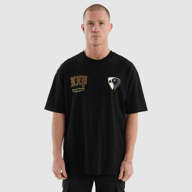 model wears Hawthorn Hawks AFL Fallback Tee Jet Black T-Shirts Black - image 4