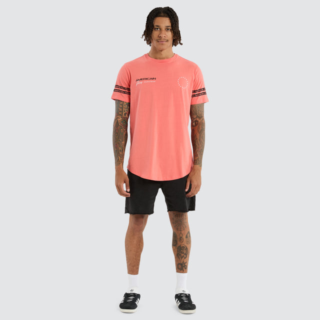model wears Marcell Dual Curved Tee Coral T-Shirts Orange - image 2