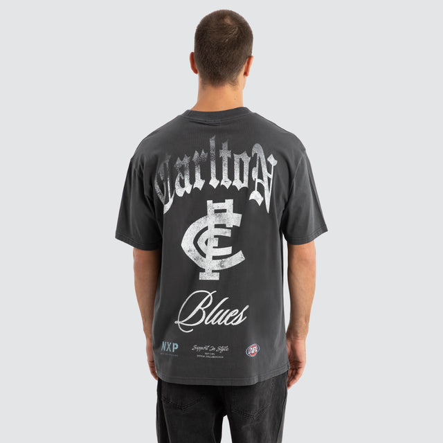 model wears Carlton Blues AFL Vintage Goth Tee Pigment Asphalt T-Shirts Grey - image 1