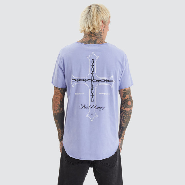 model wears Chained Raw V-neck Tee Pigment Thistle Down T-Shirts Purple - image 2