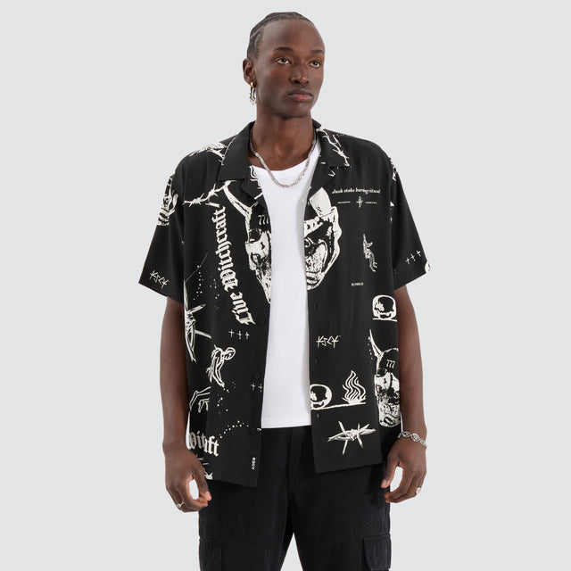 model wears Ritual Relaxed Resort Shirt Black Print Short Sleeve Shirts Black - image 1