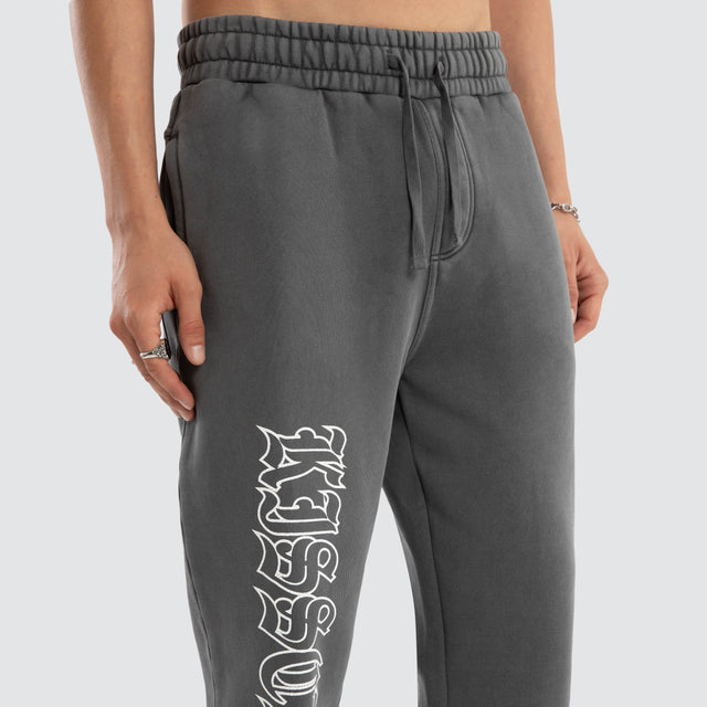 Genesis Trackpant Pigment charcoal