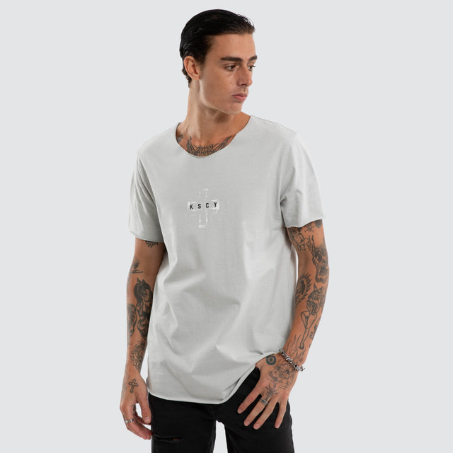 Model wears Victory Raw V-Neck Tee Pigment Rock T-Shirts Grey - image 5