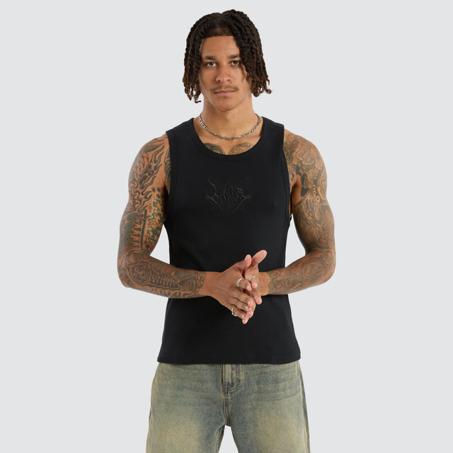 model wears Chaos Singlet Anthracite Black Tanks Black - image 1