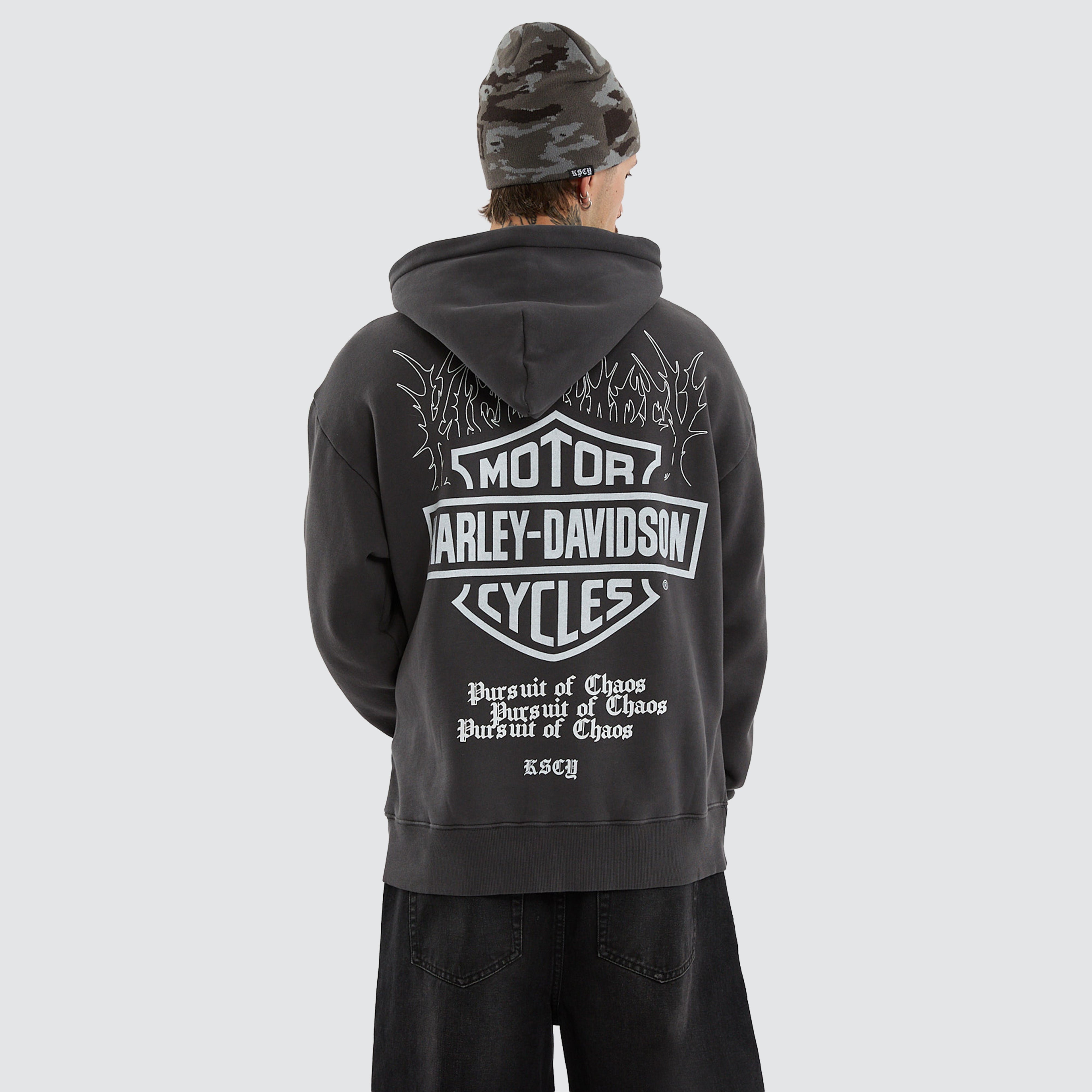 バイクウェア・装備 HARLEY-DAVIDSON REBEL WITH A CAUSE Tee Harley-Davidson x KSCY Cycles Relaxed Hoodie Black | Neverland Store