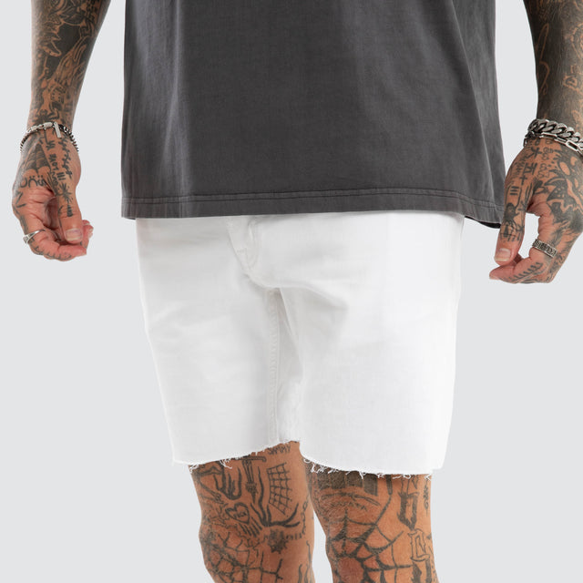model wears KS2 Denim Shorts White Shorts White - image 3