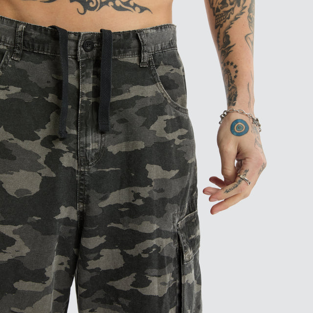 K7 Super Cargo Shorts Washed Camo