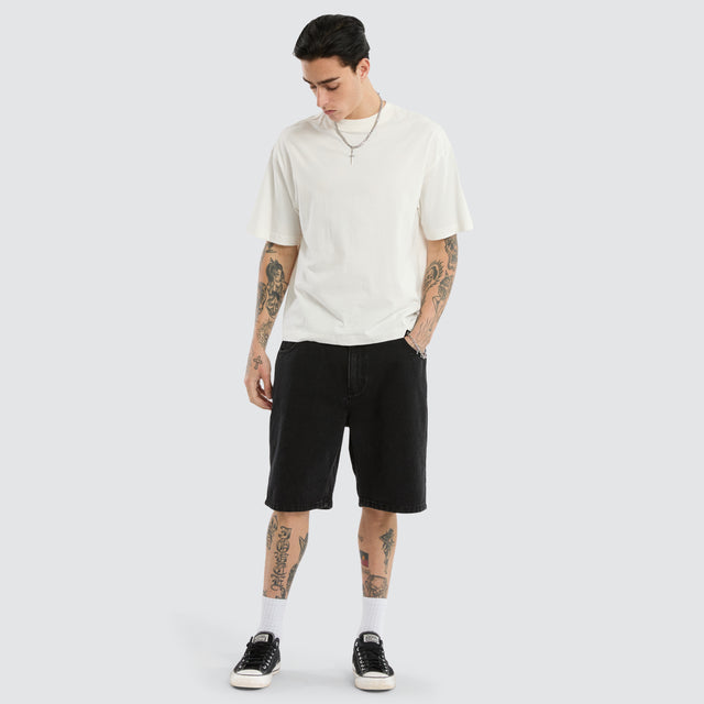 K6 Denim Jort Worn Black