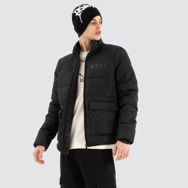 Solitary Puffer Jacket Jet Black
