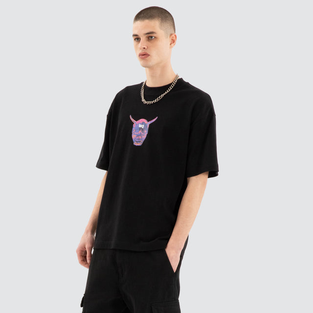 model wears Mask Street Tee Jet Black T-Shirts Black - image 5