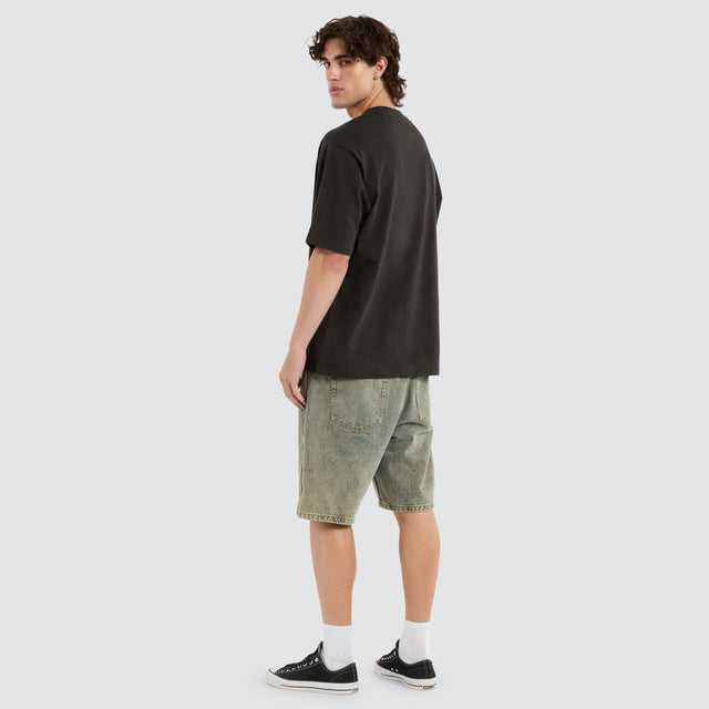model wears Kansas Baggy Tee Black T-Shirts Black - image 2