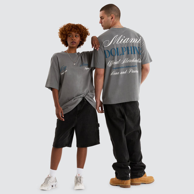 model wears Miami Dolphins NFL Raptor Tee Smoke T-Shirts Grey - image 9