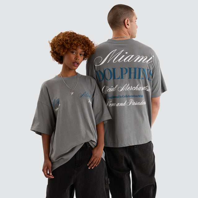 model wears Miami Dolphins NFL Raptor Tee Smoke T-Shirts Grey - image 6