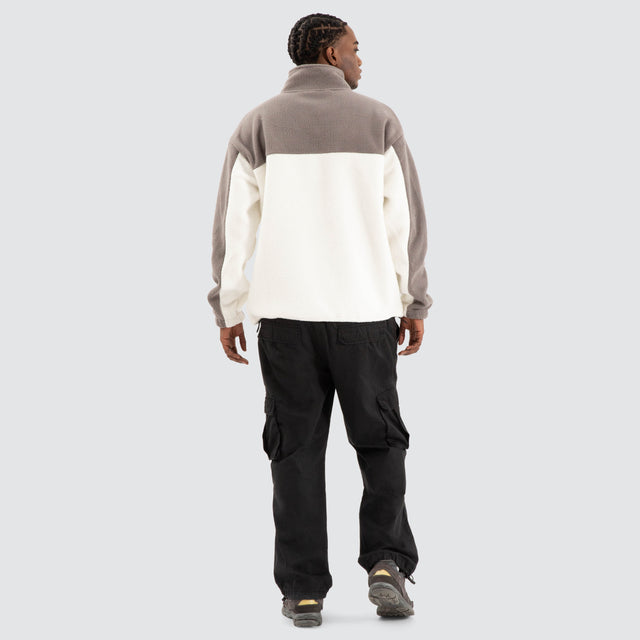 model wears Lineage Pullover Jumper Steel Grey Pullover Grey - image 2