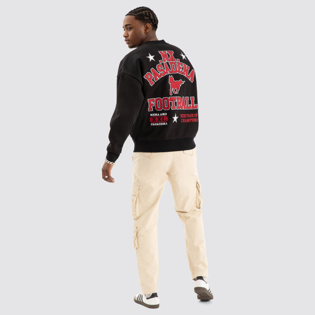 model wears Knight Box Fit Sweater Jet black Jumpers Black - image 4