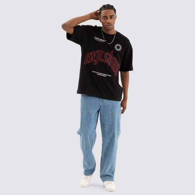 model wears Rumble Loopback Raptor Tee Jet black T-Shirts Black - image 4