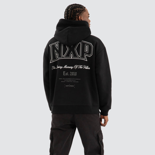 model wears Knockout Relaxed Hoodie Jet black Hoodies Black - image 1