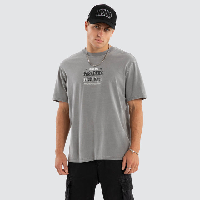 model wears Horizon Classic Tee Pigment Frost Grey T-Shirts Grey - image 3