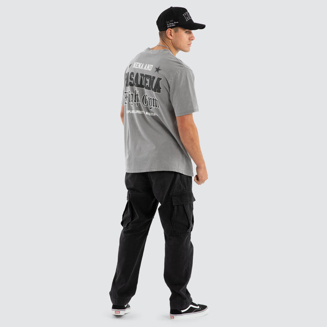 model wears Horizon Classic Tee Pigment Frost Grey T-Shirts Grey - image 4