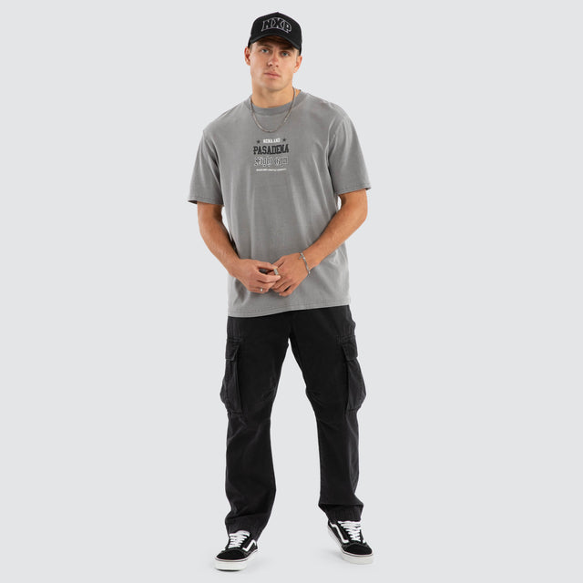 model wears Horizon Classic Tee Pigment Frost Grey T-Shirts Grey - image 2