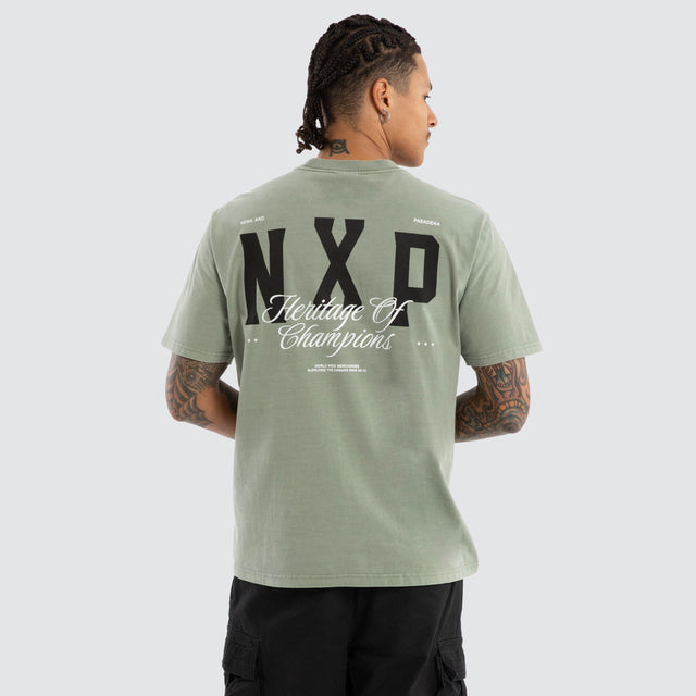 Playfair Classic Tee Pigment Shadow