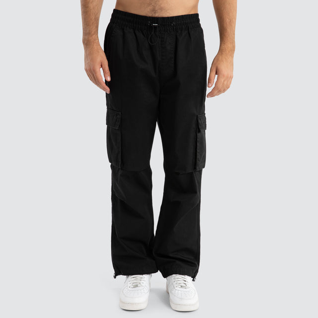 model wears P350 Parachute Cargo Pant Jet Black Pants Black - image 2