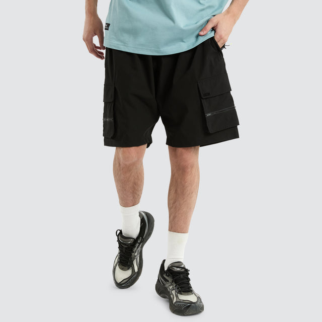 model wears Nero Hike Short Black Shorts Black - image 1