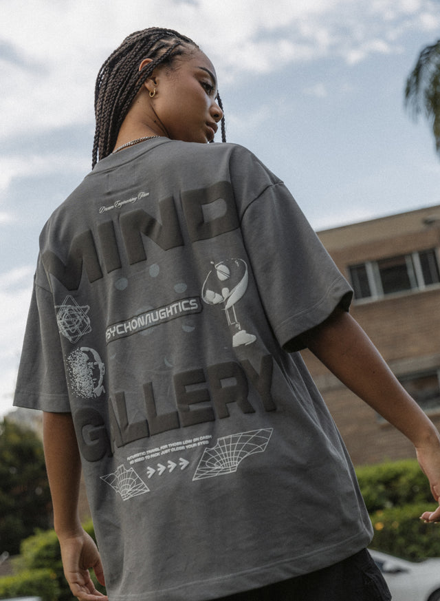 MIND GALLERY HOLIDAY STREET TEE