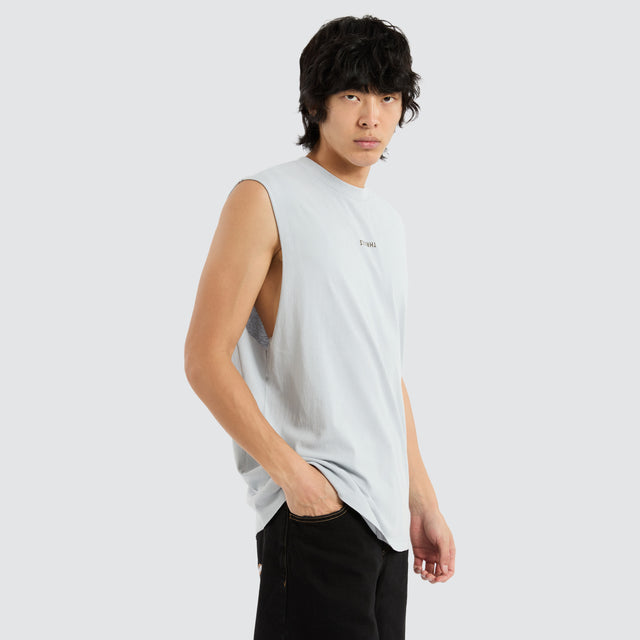 Minimal Thrills Merch Muscle Iceberg