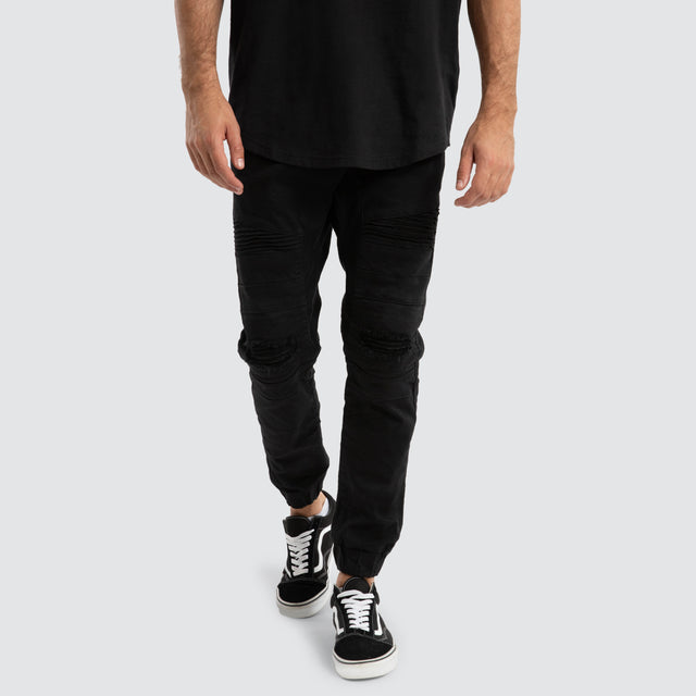 model wears Viper Denim Jogger Black Pants Black - image 1