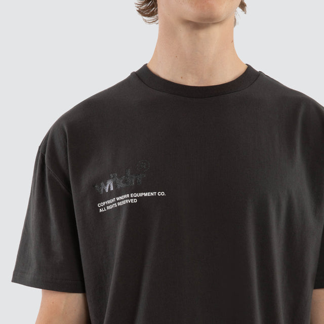 Syndicate Box Fit Tee Faded Black