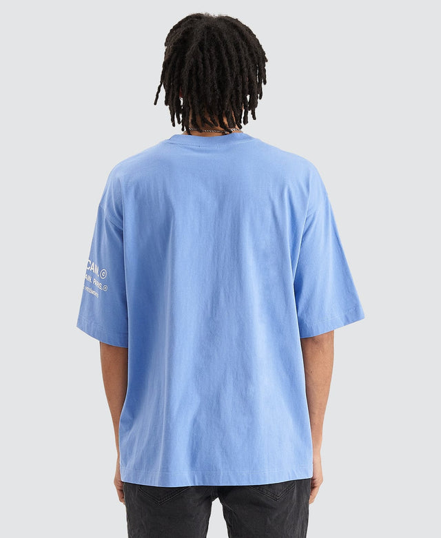 model wears Landhaus Extra Oversized T-Shirt Blue Bonnet T-Shirts Blue - image 3