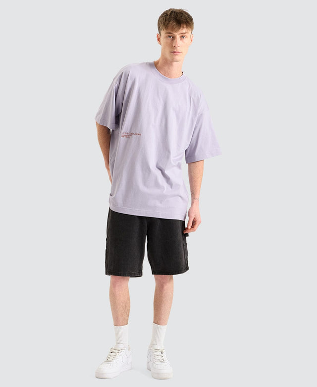 model wears Brushstroke T-Shirt Lavender Aura Purple T-Shirts Purple - image 3
