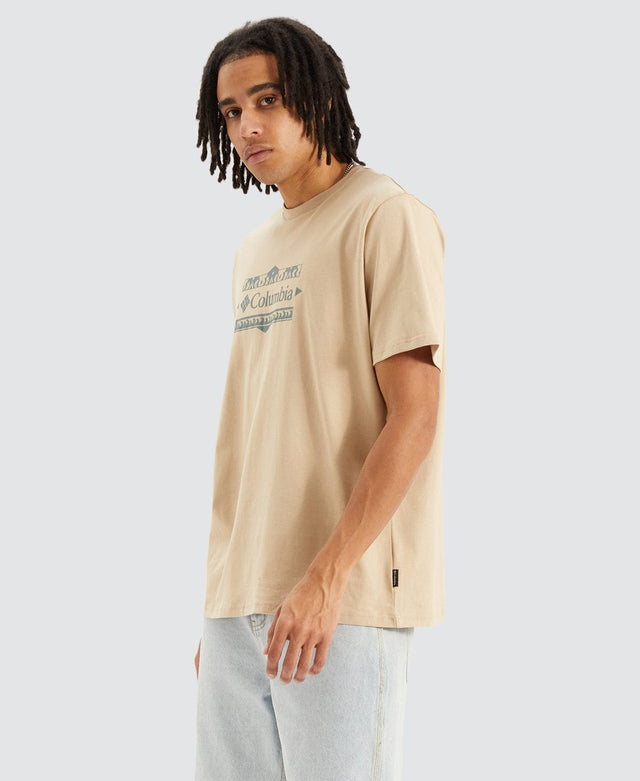 Columbia Explorers Canyon™ Back Short Sleeve T-Shirt Brown