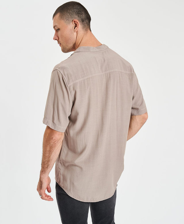 Inventory Oxford Relaxed Short Sleeve Shirt Pigment Taupe