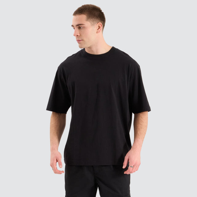 model wears Sheffeild Heavy Oversized Tee Jet Black T-Shirts Black - image 1