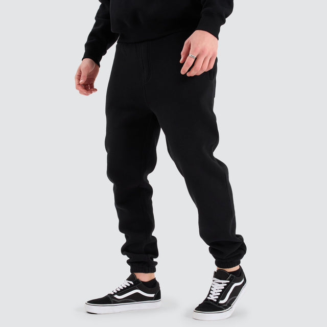 model wears Stanton Heavy Trackpant Jet Black Trackpants Black - image 3