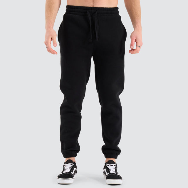 model wears Stanton Heavy Trackpant Jet Black Trackpants Black - image 6