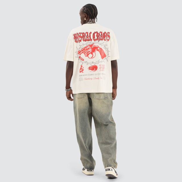 model wears Cascade Heavy Street Fit Tee Tofu T-Shirts Cream - image 2