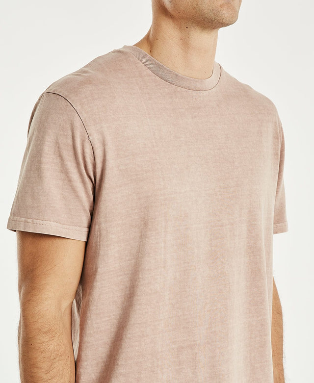 model wears Essentials Relaxed Fit T-Shirt Sphinx T-Shirts Brown - image 9