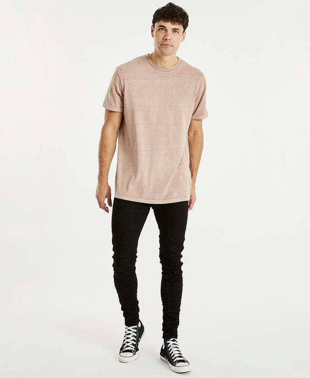 model wears Essentials Relaxed Fit T-Shirt Sphinx T-Shirts Brown - image 7