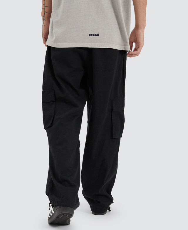 model wears Hunter Ripstop Parachute Pant Washed Black Pants Black - image 8