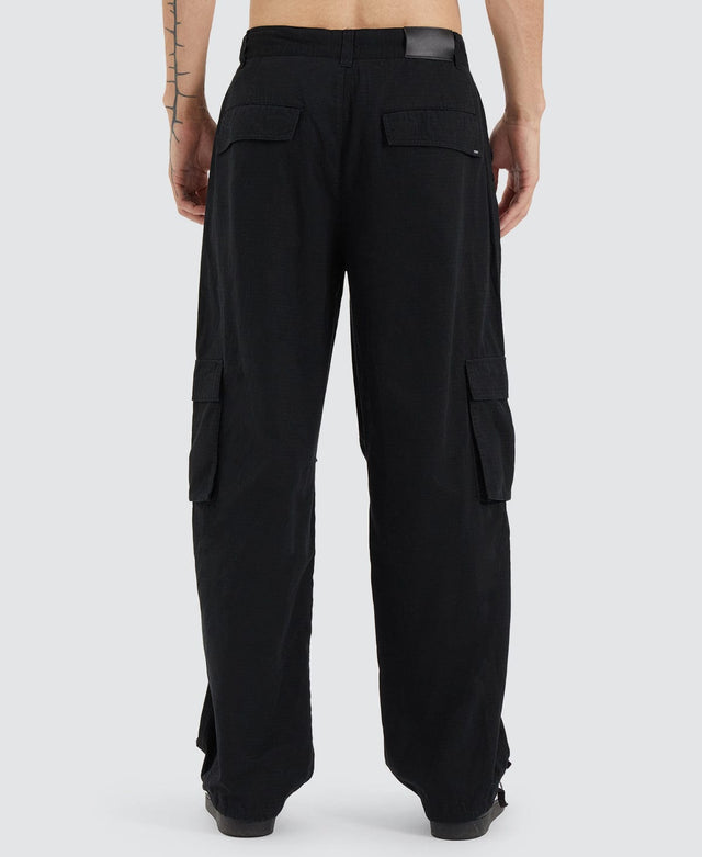 model wears Hunter Ripstop Parachute Pant Washed Black Pants Black - image 3